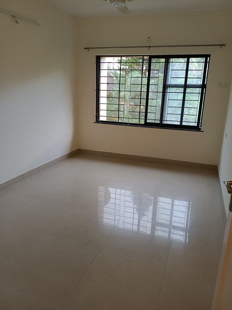 Room, raheja-gardens 2 Bedroom 1200 Sq.Ft. Apartment In Wanwadi Pune 9357731