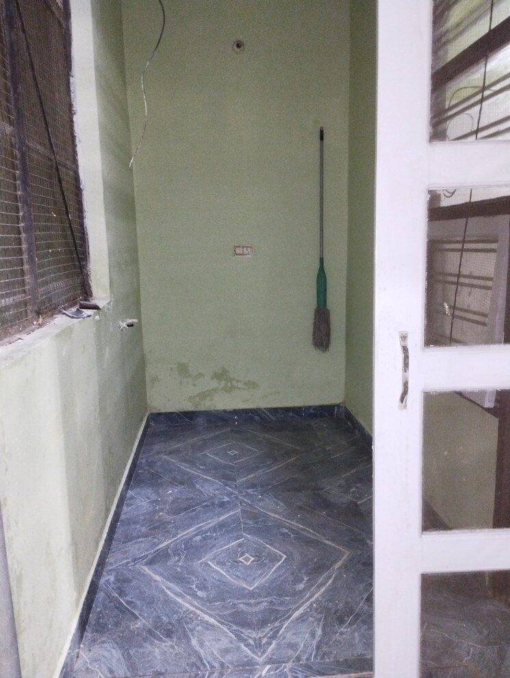 undefined, ludhiana chandigarh hwy 2 Bedroom 150 Sq.Yd. Apartment In LudhianA Chandigarh Hwy Mohali 9357743