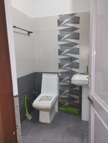 Bathroom in 2 BHK Apartment at LudhianA-Chandigarh Hwy – for Rent