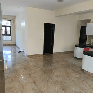 Room in 3 BHK Apartment at Millenium Residency, Islampur – for Rent