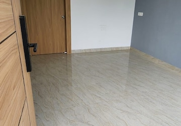 Plot For Rent in DLF Alameda, Sector 73