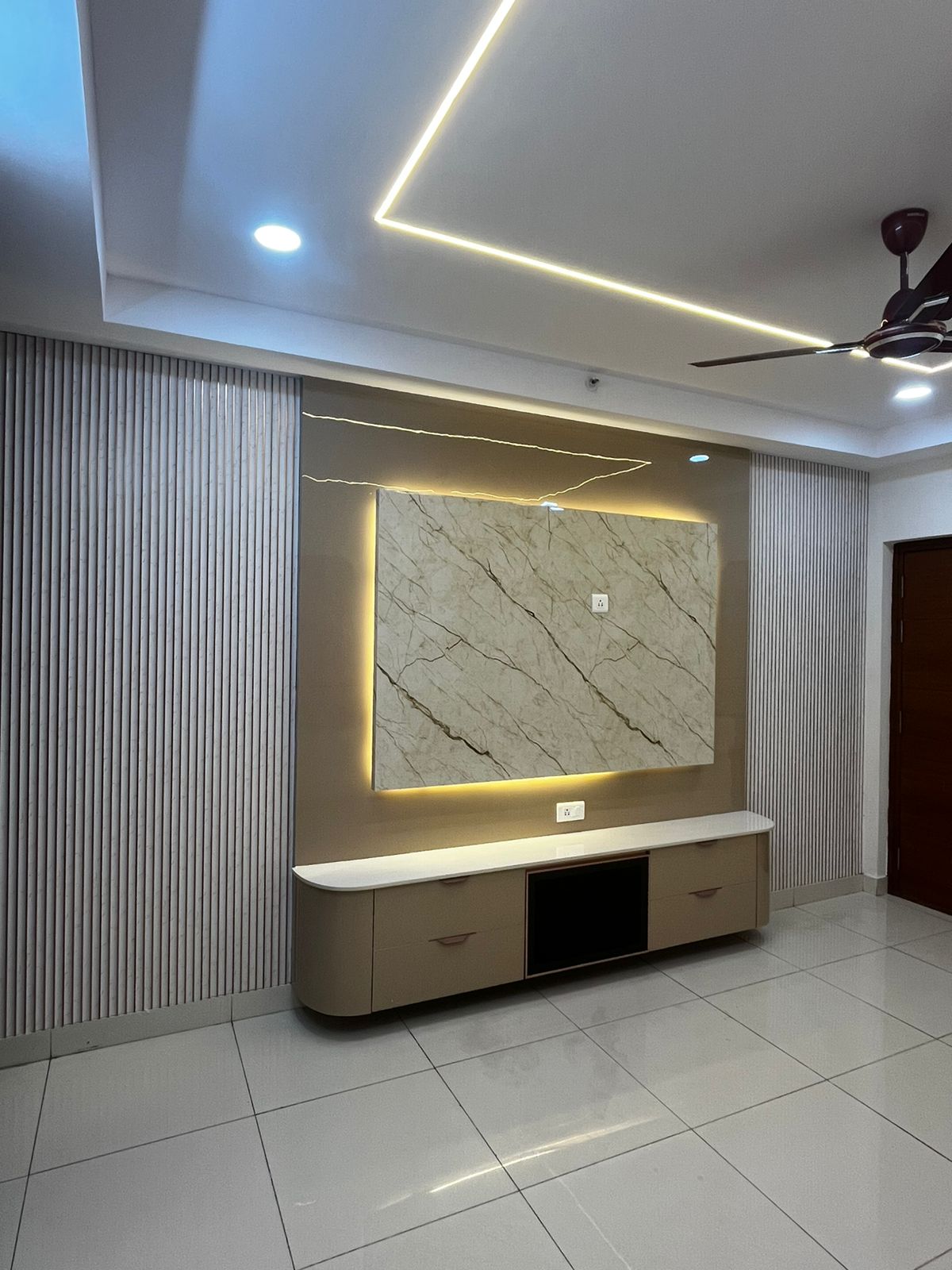 3 BHK + Pooja Room Apartment For Rent in Jains Carlton Creek