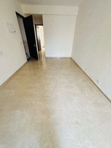 Room in 3 BHK Apartment at Signature Global Park 4 and 5, Sohna Sector 36 – for Sale