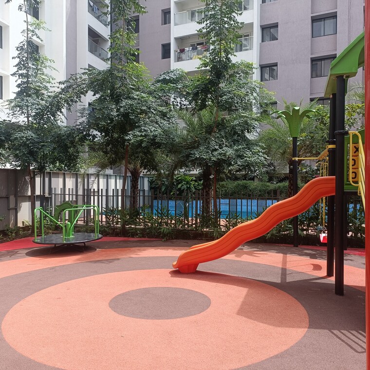 Swimming Pool, kohinoor-viva-city 3 Bedroom 1300 Sq.Ft. Apartment In Dhanori Pune 9357820