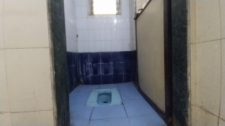 Bathroom, shree-samarpan-chs-lokmanya-nagar 1 Bedroom 600 Sq.Ft. Apartment In Lokmanya Nagar Thane 9357823