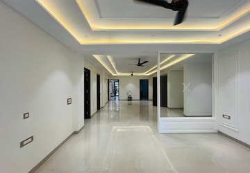 4 BHK Builder Floor For Rent in Green Fields Colony