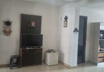 Room in 3 BHK Independent House at Bliss Orra, Ambala Highway – for Rent