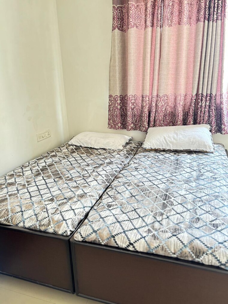 Master Bedroom, jagatpur 2 Bedroom 1200 Sq.Ft. Apartment In Jagatpur Ahmedabad 9357915