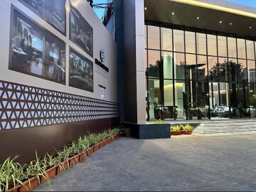 2 BHK Apartment – Exterior View View at Dadar East - for Sale