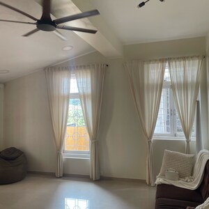 Living Room in 3 BHK Apartment at Malabar Hill – for Rent