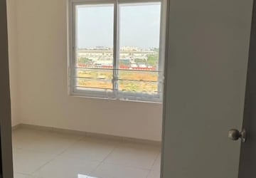 Room in 1 BHK Apartment at Provident Capella, Whitefield – for Rent