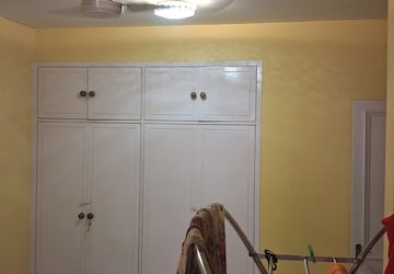 Furnished Amenities in 2 BHK Builder Floor at Hauz Khas – for Rent