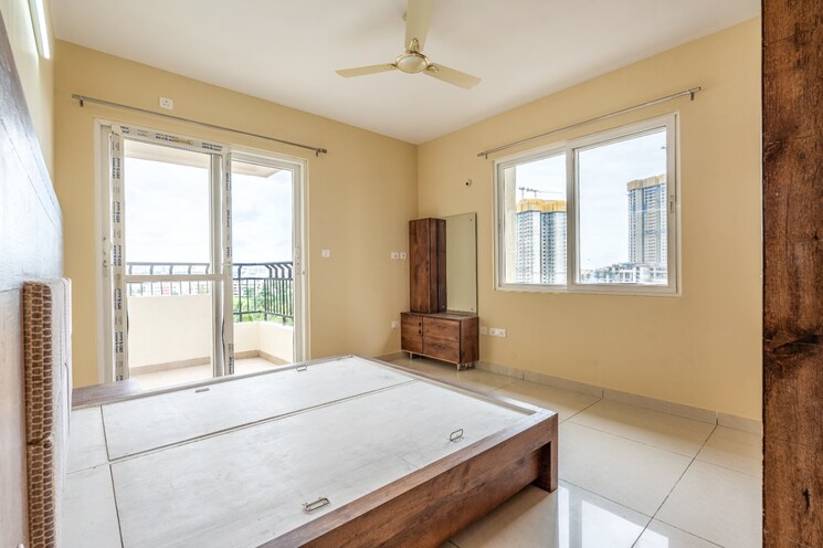 Bedroom, prestige-lakeside-habitat 3 Bedroom 1697 Sq.Ft. Apartment In Varthur Bangalore 9358268