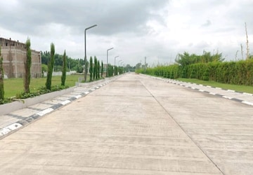 Plot For Sale in Ab Bypass Road