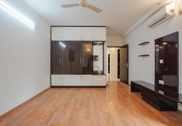 Room in 3 BHK Apartment at Brigade Cosmopolis, Whitefield – for Rent