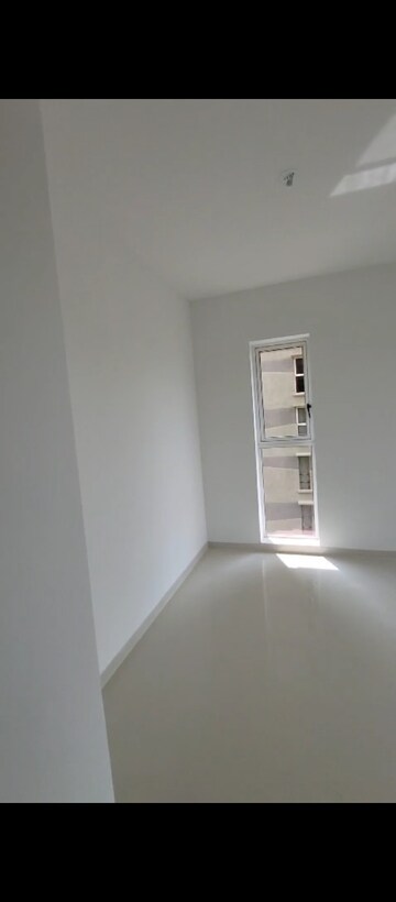 Room in 1 BHK Apartment at Lodha Park, Dombivli East – for Rent
