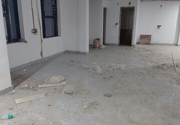 Room in  Office Space at Rohtas Summit, Vibhuti Khand – for Rent