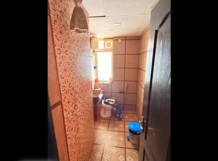 Bathroom, bestech-park-view-city-2 3 Bedroom 1859 Sq.Ft. Apartment In Sector 49 Gurgaon 9358640