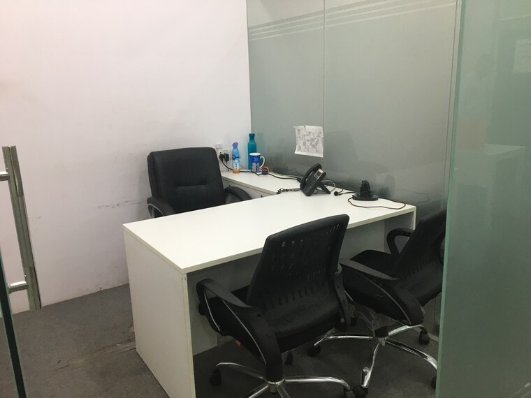 Team Area, anthurium Commercial Office Space in IT/SEZ 16500 Sq.Ft. In Sector 73 Noida 9358490