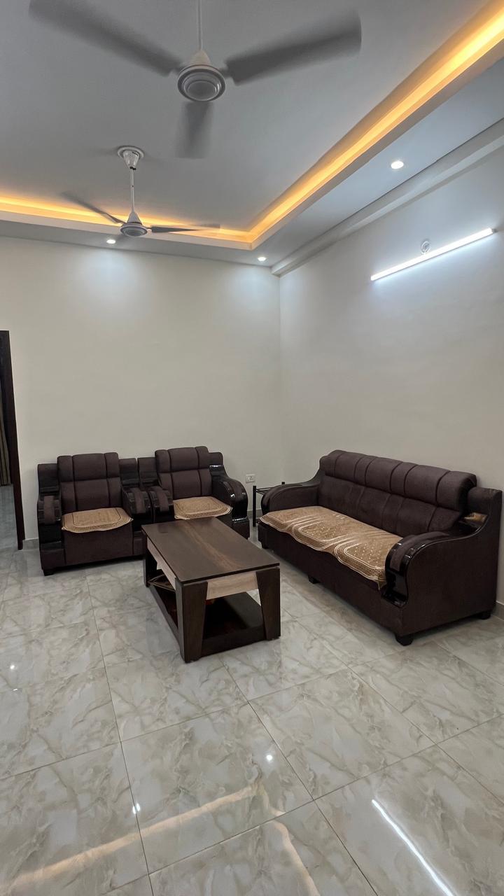 1 BHK + Pooja Room Builder Floor For Sale in Aman Vihar