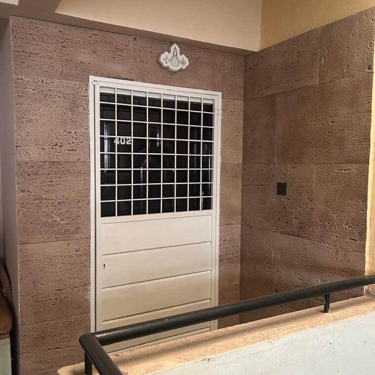 Bathroom, uttarahalli 3 Bedroom 1350 Sq.Ft. Apartment In Uttarahalli Bangalore 9358632