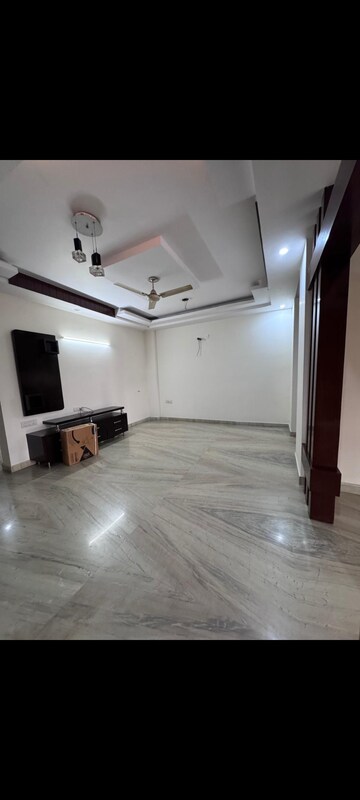 2 BHK Builder Floor For Sale in Paschim Vihar