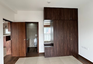 Room in 3 BHK Apartment at Sobha Windsor, Whitefield – for Rent