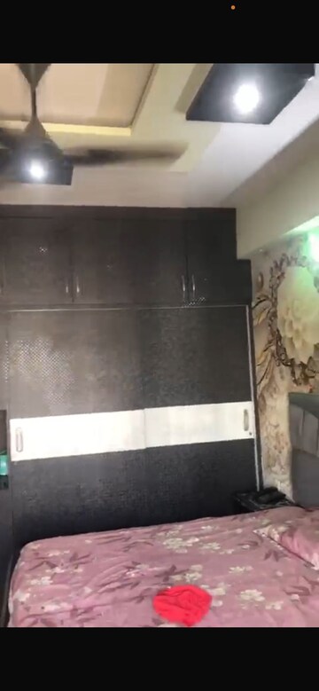 Furnished Amenities in 3 BHK Apartment at VVIP Addresses, Raj Nagar Extension – for Rent