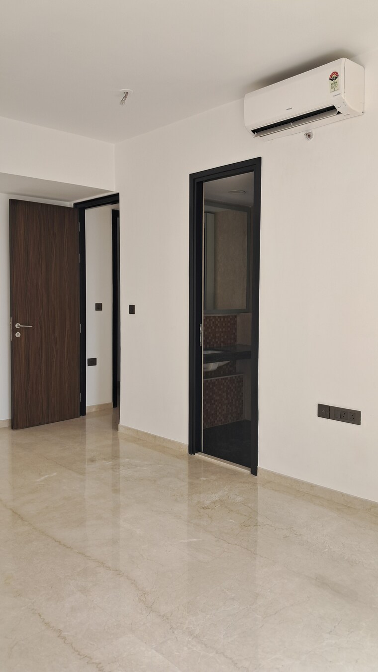 undefined, lodha-the-park 2 Bedroom 857 Sq.Ft. Apartment In Worli Mumbai 9358619