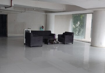 Living Room in  Showroom at Andheri East – for Rent