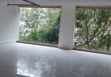 Room in  Showroom at Andheri East – for Rent