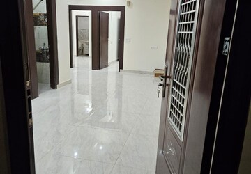 3 BHK Builder Floor For Rent in Maya Homes, Indrapuram