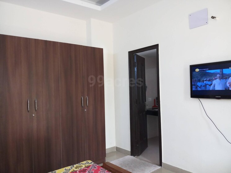 Bedroom, shipra-srishti 3 Bedroom 2350 Sq.Ft. Apartment In Ahinsa Khand 1 Ghaziabad 9358807