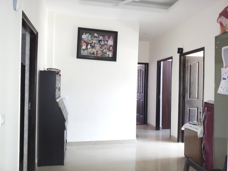 Room, shipra-srishti 3 Bedroom 2350 Sq.Ft. Apartment In Ahinsa Khand 1 Ghaziabad 9358807
