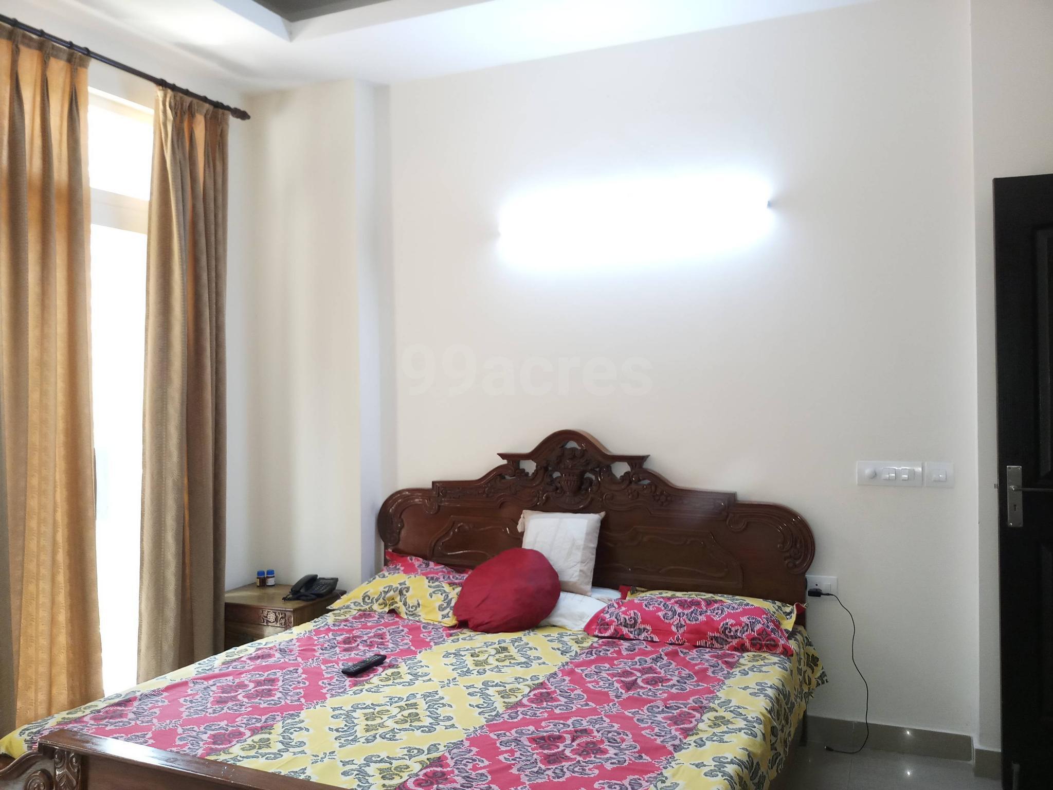3 BHK + Servant Room 2350 Sq.Ft. Apartment in Shipra Srishti