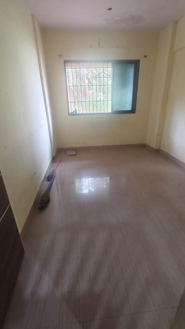 Living Room, kopar khairane 1 Bedroom 500 Sq.Ft. Apartment In Kopar Khairane Navi Mumbai 9358904