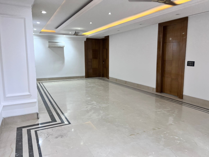 4 BHK + Pooja Room Builder Floor For Rent in Vipul World Floors