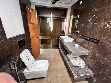 Master Bedroom in 4 BHK Builder Floor at Vipul World Floors, Sector 48 – for Rent