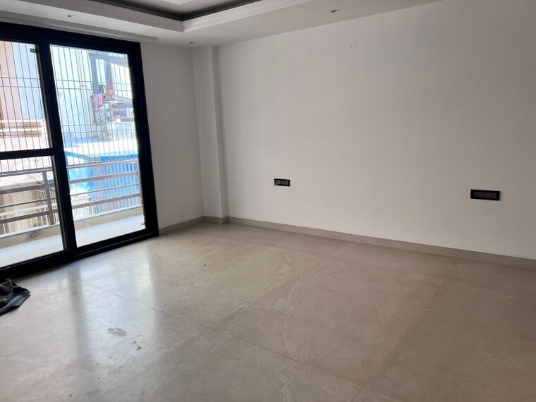 Room, vipul-world-floors 4 Bedroom 2400 Sq.Ft. Builder Floor In Sector 48 Gurgaon 9358972