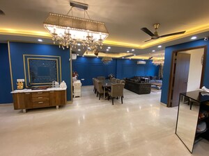 Living Room in 4 BHK Builder Floor at Eros Rosewood City, Sector 49 – for Rent