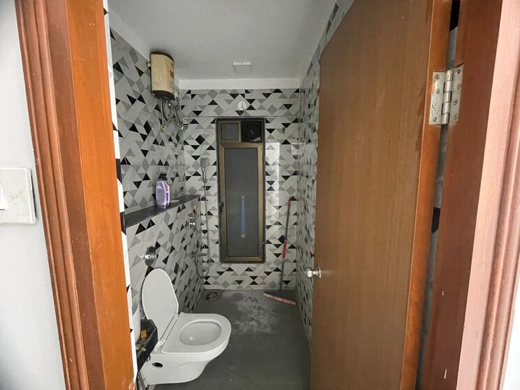 Bathroom, roha-vatika 1 Bedroom 439 Sq.Ft. Apartment In Kurla East Mumbai 9358940