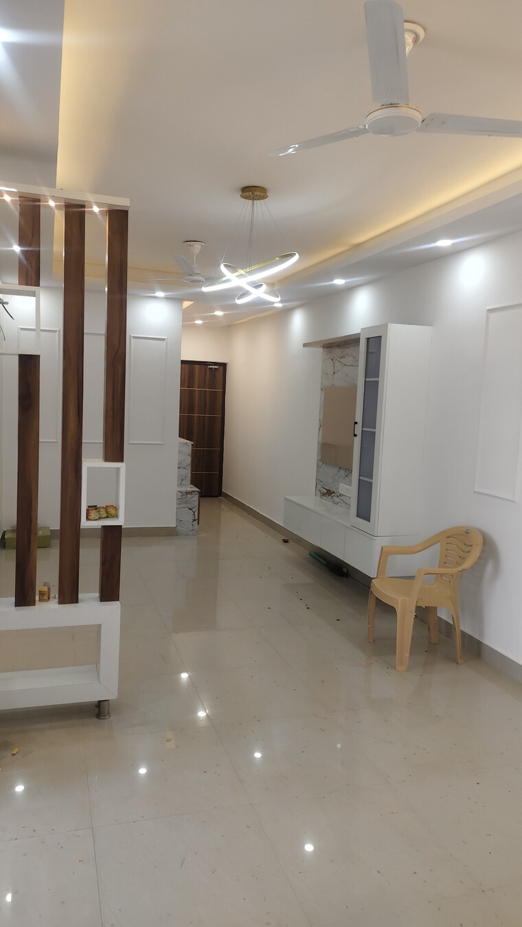 Living Room, suncity-avenue-76 2 Bedroom 735 Sq.Ft. Apartment In Sector 76 Gurgaon 9356325