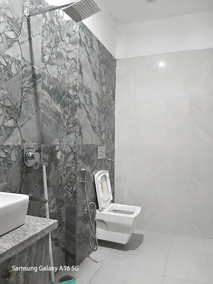 Bathroom, sahastradhara 3 Bedroom 2200 Sq.Ft. Independent House In Sahastradhara Dehradun 9358973