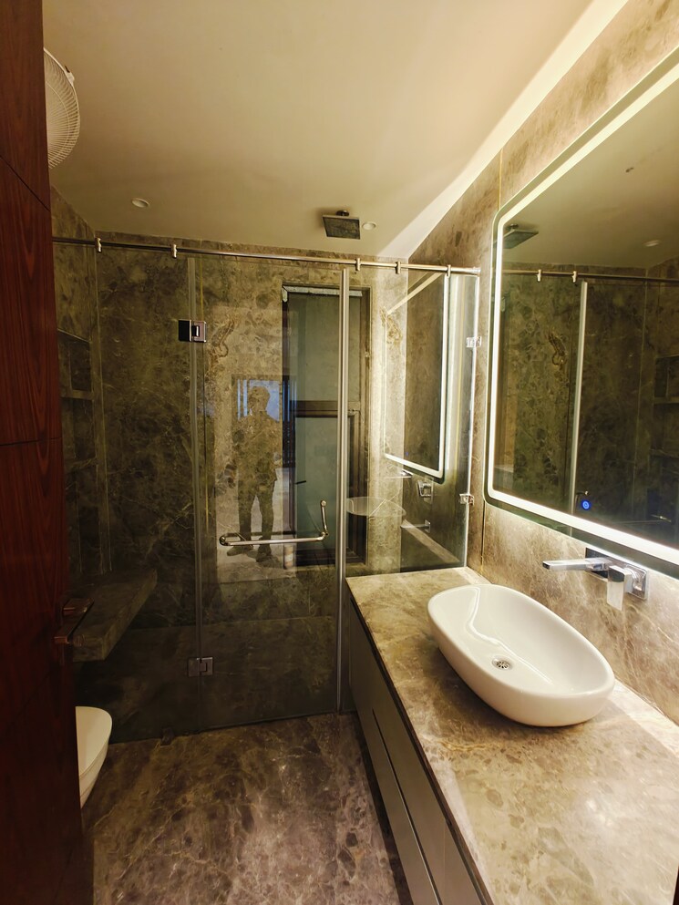 Bathroom, nirvana-country-birch-court 4 Bedroom 2900 Sq.Ft. Builder Floor In Sector 50 Gurgaon 9358974