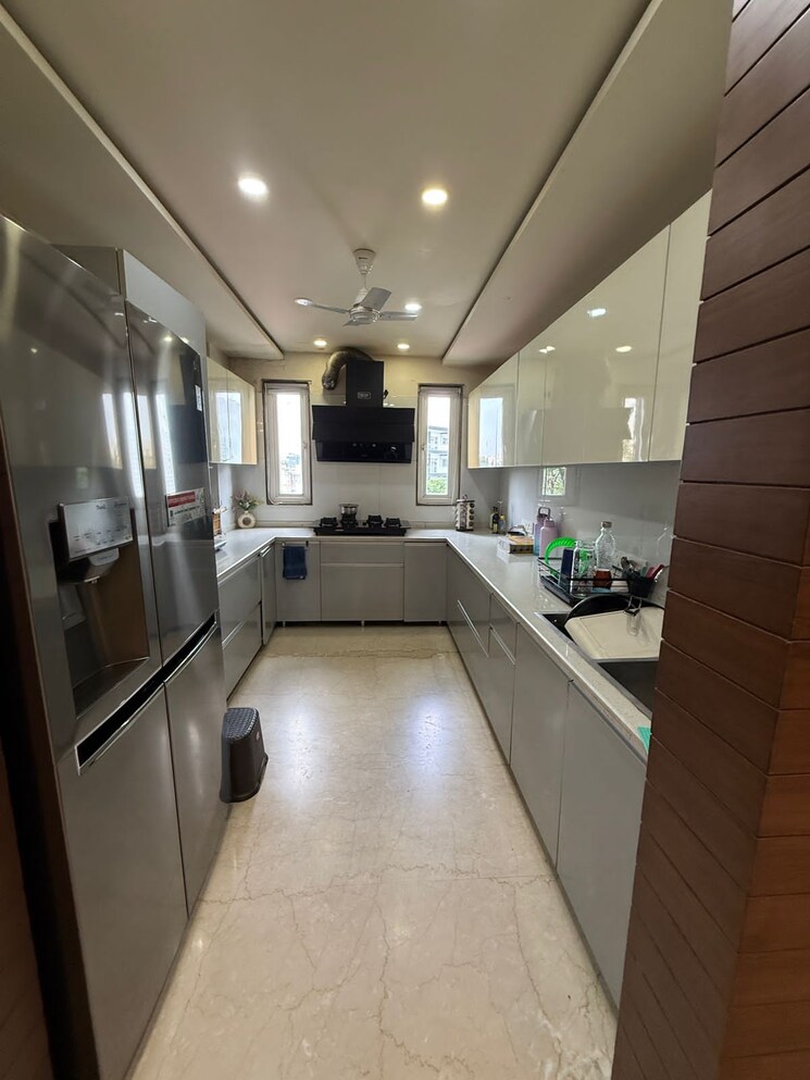 Kitchen, auram-floor 3 Bedroom 3000 Sq.Ft. Builder Floor In South City 2 Gurgaon 9359066