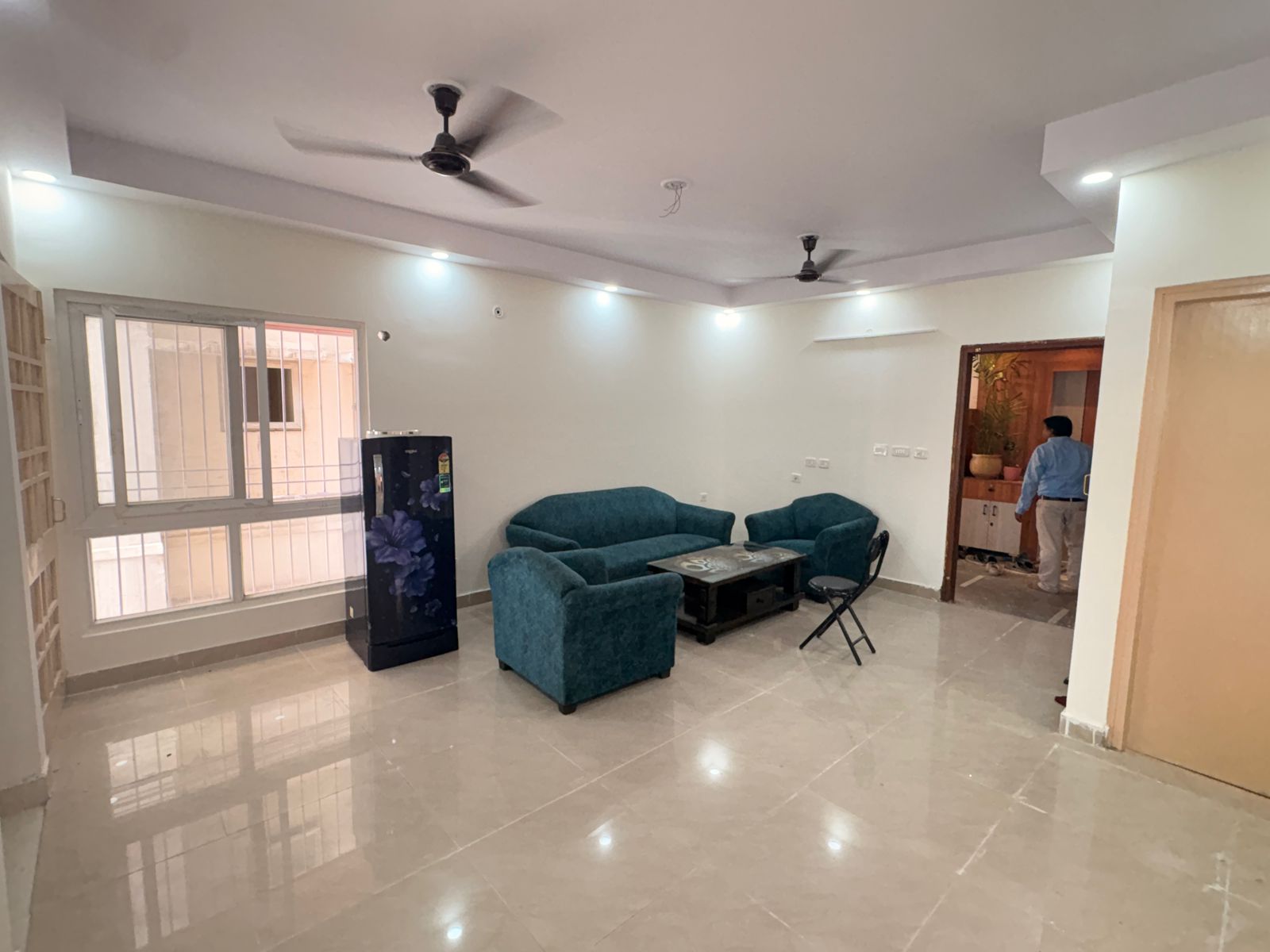 5 BHK + Servant Room Apartment For Rent in UPAVP Ganga Yamuna And Hindon Enclave