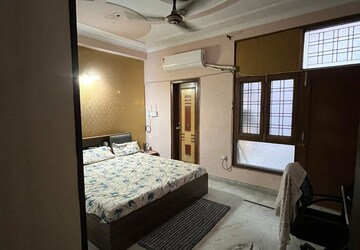 3 BHK Builder Floor For Rent in Vasundhara Sector 12
