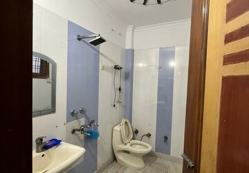 Bathroom in 3 BHK Builder Floor at Vasundhara Sector 12 – for Rent
