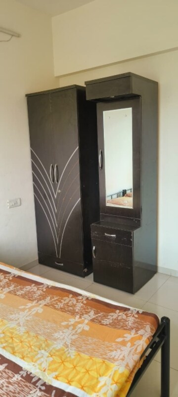 Furnished Amenities in 2 BHK Apartment at Shroff Signature Heights, Wakad – for Rent