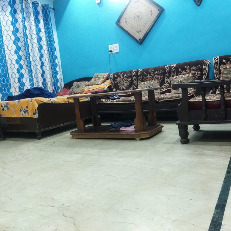 Living Room, vasundhara sector 5 3 Bedroom 1022 Sq.Ft. Builder Floor In Vasundhara Sector 5 Ghaziabad 9359093